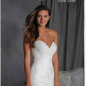 2558 Alfred Angelo Wedding dress